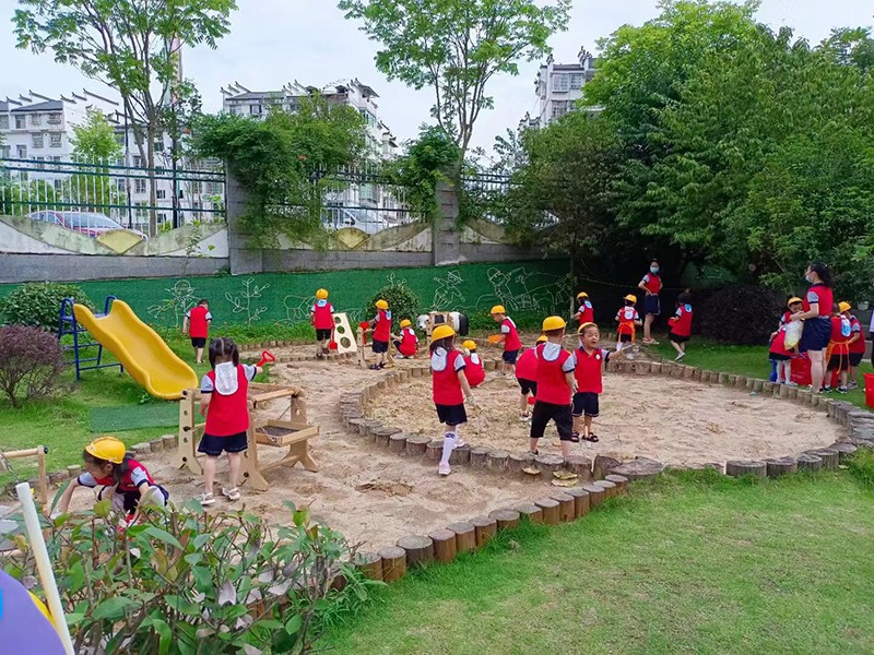 幼兒園戶外沙水游戲 5.jpg